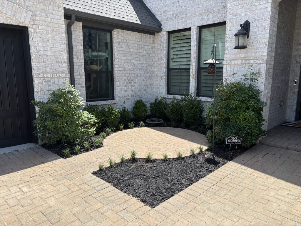 beautiful seating area with plants